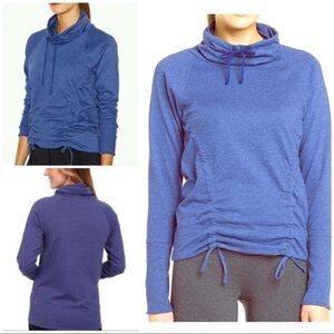 Lucy Adjustable 2-in-1 Workout Yoga Casual Sweater​​​​​